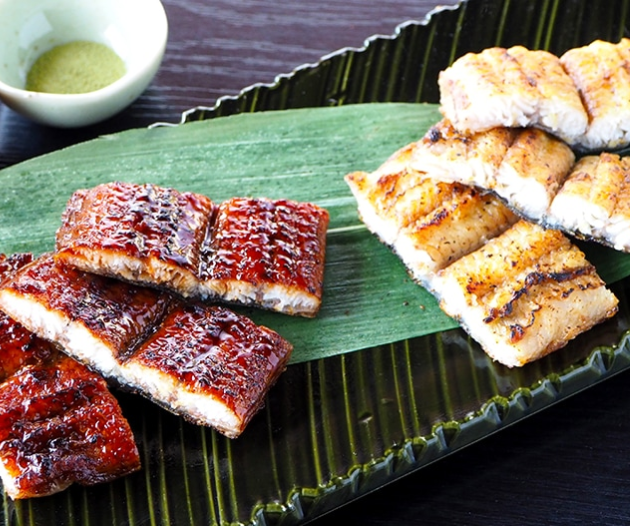 食べ比べ】三河一色産 うなぎ紅白セット 各1尾（約300g / 肝串付
